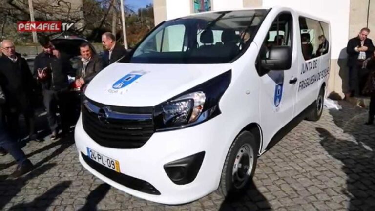 Vantagens das Carrinhas de Transporte Escolar para a Mobilidade Estudantil